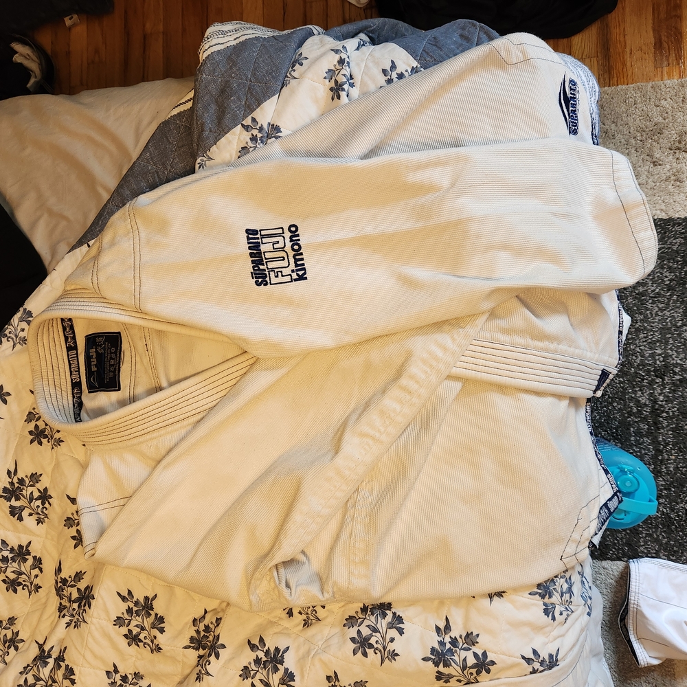 Fuji Suparaito BJJ Gi White A5